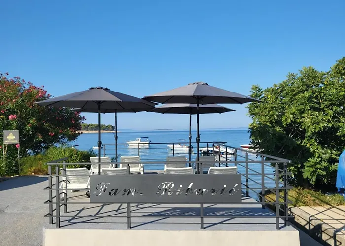 Beach Apartment Alvi