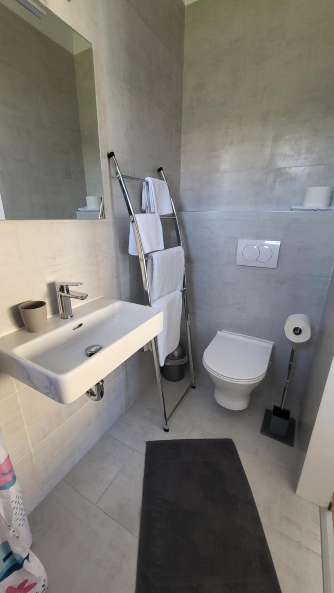 Apartment & Fam Ribaric Banjol
